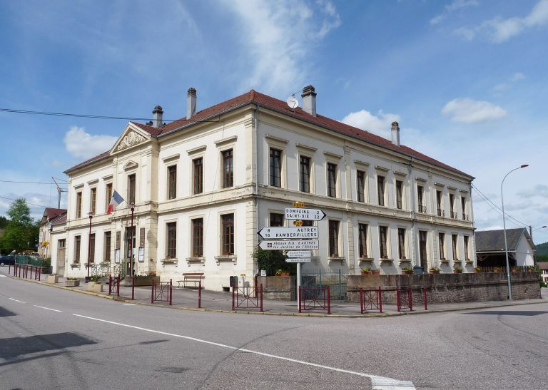 La mairie de Brouvelieures
